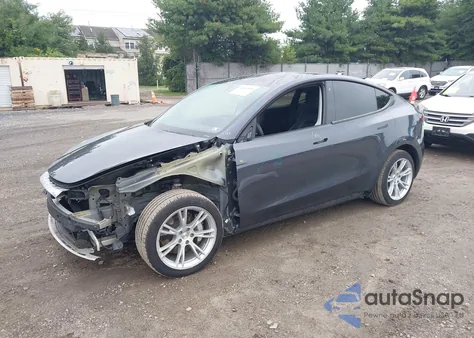 2020 Tesla Model Y Long Range Dual Motor All-Wheel Drive/Performance Dual Motor All-Wheel Drive из США, поврежденный, VIN 5YJYGDEF4LF005890